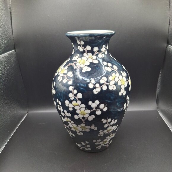 Japanese Hand-Painted Ceramic Vase White Floral Design Navy Blue Finish Antique - Picture 1 of 9